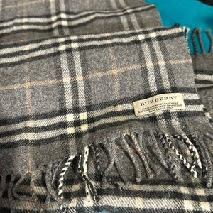 Burberry Grey Check Wool Cashmere Scarf